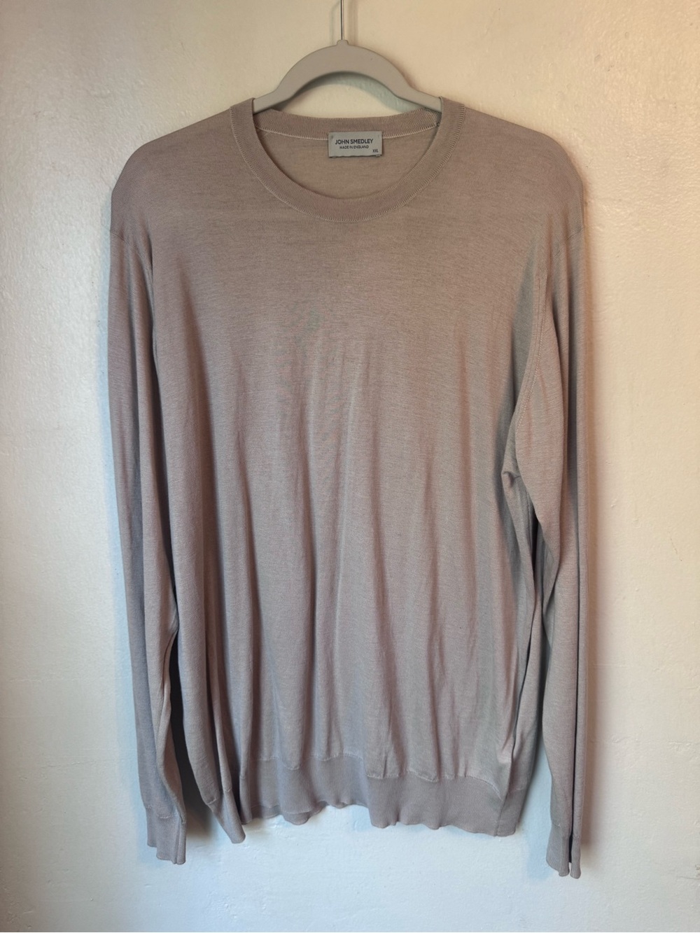 John Smedley Men’s Crewneck Sweater in Light Taupe